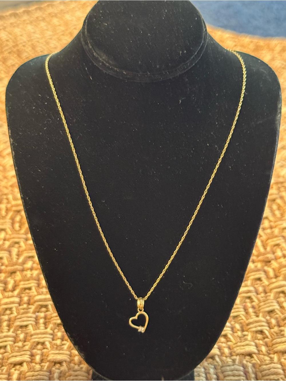 Gold Heart Pendant Necklace - Women's Jewelry 14k
